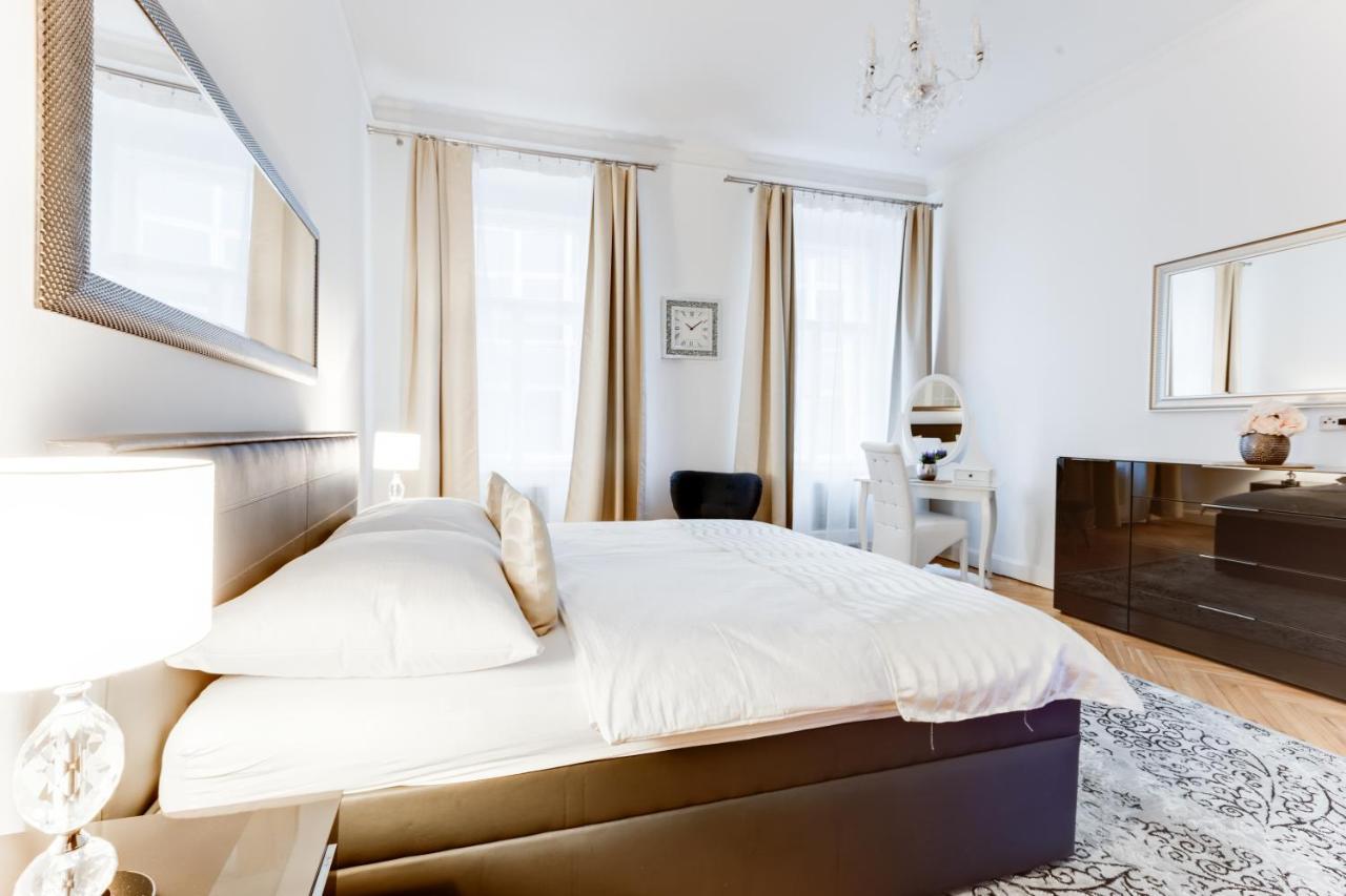 פראג Wenceslass Square Royal Residence Apartments מראה חיצוני תמונה