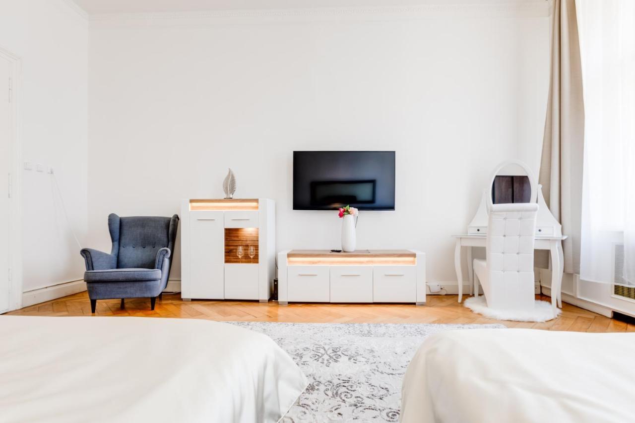 פראג Wenceslass Square Royal Residence Apartments מראה חיצוני תמונה