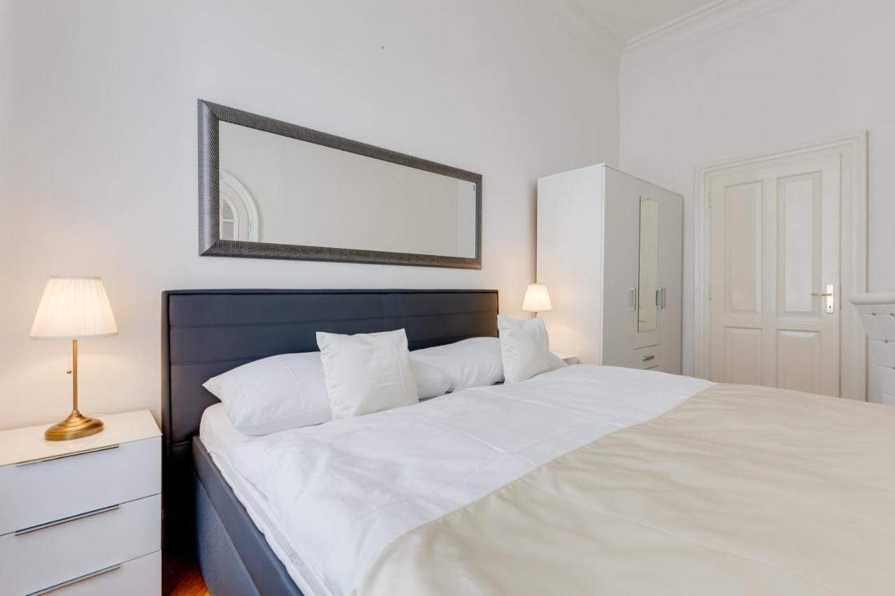 פראג Wenceslass Square Royal Residence Apartments מראה חיצוני תמונה