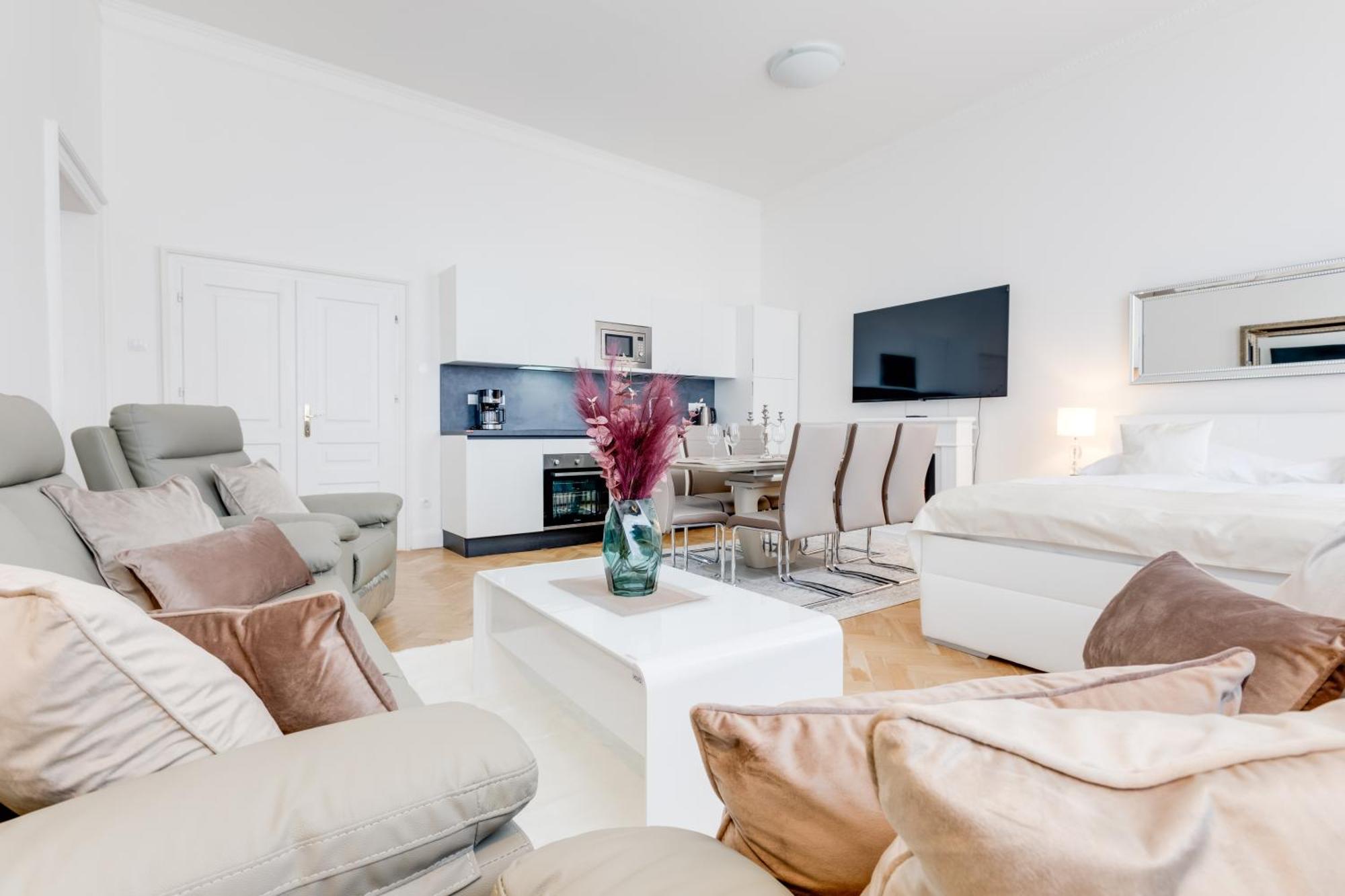 פראג Wenceslass Square Royal Residence Apartments מראה חיצוני תמונה
